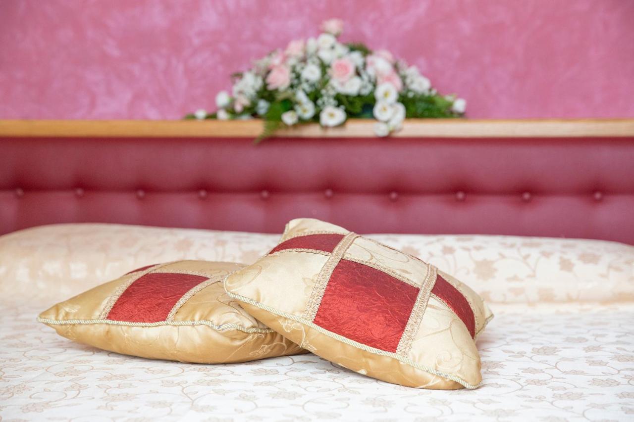 Maison Reale 포자 외부 사진